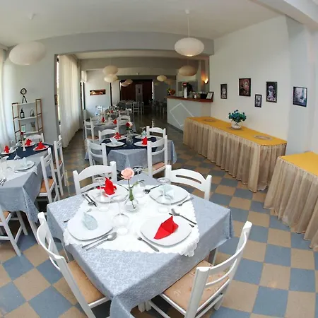 Ocean Hotel 3*